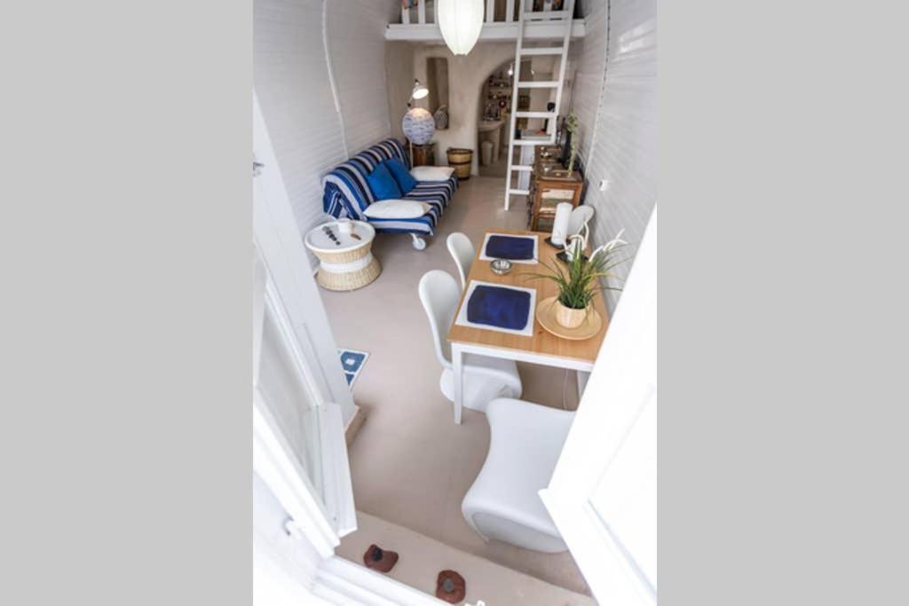 Chalaris Armeni Villa Oia  Extérieur photo